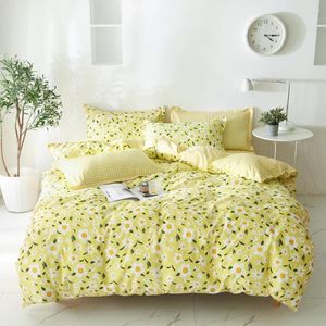Yatak Setleri Evich Pastoral Tarz Taze Açık Sarı 3 Parçalı Set Çok Boyutlu Tek Çift Yorgan Kapağı Mevsimsel Ev Ürünleri
