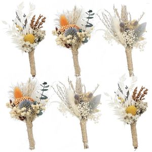 Dekorativa blommor 6pcsflower/set höstbröllop mini bukett torkad blommor boutonniere för män boho liten naturlig diy hemkaka topp d