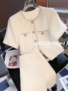 Vestido de duas peças feminino retro lantejas de perfume de terno branco e saia Conjunto de combinação de duas peças 2023 Novo ocasião formal de verão Fabricc240407