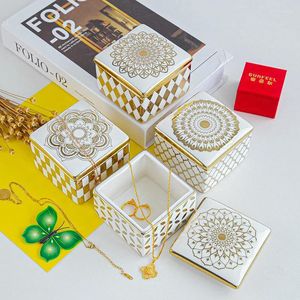 Garrafas de armazenamento Creative Luxury Gold Bated padrão Cerâmica Jóia Jóia