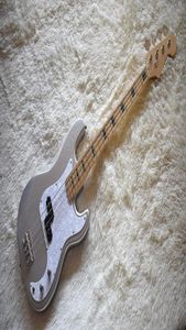 Factory Custom Silver Silver Shining Electric Bass Guitar with Abalone Frets InlayChrome Hardwarewhite Pear Pickguardhigh Quality di qualità3926249