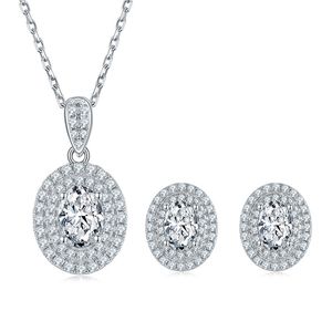 Rundklippta Moissanite Diamond Jewelry Set 925 Sterling Silver Party Wedding Earrings Halsband för kvinnor Bruduppsättningar gåva