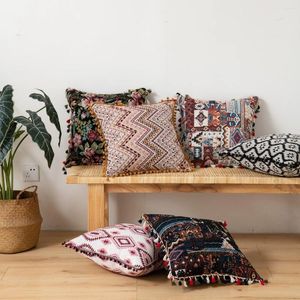 Pillow Chenille Jacquard Throw Covers Morocco Art Graffiti Cover Luxury Decorative Boho Case Sofa Bed Home Decor