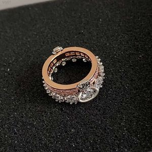 Designer Viviane Westwood Jewelry Western Empress Dowager Saturn Zircon Double Layer Löstagbart mousserande Diamond Crown Par Ring för kvinnor Ljus lyxskikt