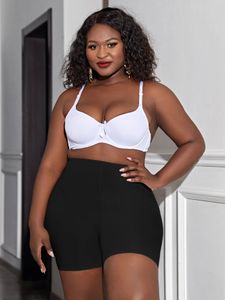 Finjani Plus Size Women Breitband Taille Shapewear Shorts Freizeit dehnbar glattes nahtloses Mid Boyshort Black 240329