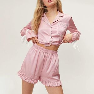 Hemkläder hirigin satin pyjamas för kvinnor y2k långärmad knapp ner skjorta topp bred ben ruched shorts estetic coquette 2 st