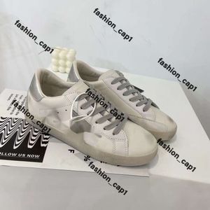 Tasarımcı Sneakers Superstar Doold Kirli Spor Ayakkabıları Altın Moda Erkek Kadınlar Top Yıldız Ayakkabı Beyaz Deri Düz Ayakkabı Kalitesi Lüks GGBDS GGDBS Spor ayakkabı 281