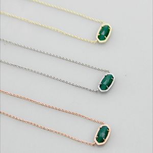 Kolye Kolyeler Opal Yeşil Greenecklace Yeni Gem Cam Taş Gerçek 18K Altın Kaplama Darklar Parça Parıltılı Takılar Mektup Hediye Ücretsiz Toz Çanta