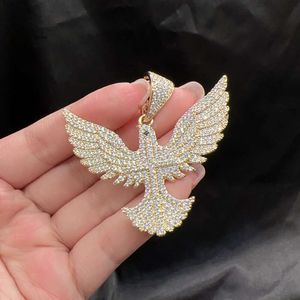 Designer smycken hiphop hiphop fågelvingar charms 18k guld pläterad cz zirkon djurhalsband hänge för kvinnor