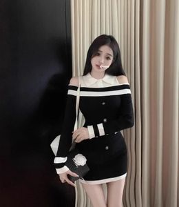 Girl Off Shoulder Long-sleeved Knitted Dress Womens Autumn Fake Two-piece Shirts Spliced Sexy Wrapped Hip Short Dress 240402