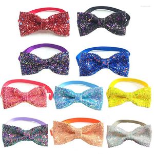 Köpek giyim 30/50pcs varış Shiny Crystal Bow Ties Kravat yaka kravat küçük orta kravatlar tımar evcil hayvan akeserleri