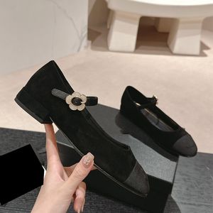 Ballet Flats Womens Designer Classic Dress Shoes Round Toes Flat Low Heel Calfskin Suede Mary Jane Shoes Mules Slip On Loafers Black Metal Ankle Adjusting Buckle