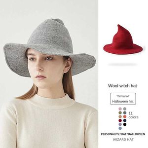 Breda Brim Hats Bucket Fashionable Design för kvinnor Halloween Personlig trollkarlhatt pekade Big Eave Wool Sticked Hip-Hop Witch Men Q240403