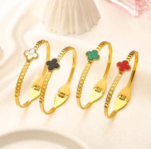 Designer Bracelet 18K Gold Plated Classic Fashion Charm Bangle Four-leaf Clover Designer Jewelry Elegant Mother-of-Pearl Bangles For Women and Men High Quality