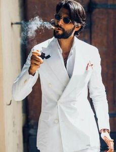 Stilig vit dubbelbrast jacka byxor bröllop middag brudgummen smoking men039s smal passform kostym homme men039s blazer2828740