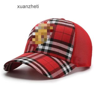 Burbries B Cap Hat Letter Baseball Cap Hat Baseball Cap Cap Designer Hattar broderad baseball Cap Outdoor Mens Female Cap Fashionable Bur Plaid Cap 8lHz