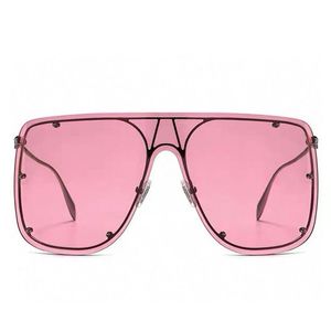 Designer femminile unisex argento di maschera oversize occhiali da sole dotati di lenti rosa arricchite da micro stalloni 3d cranio saldato sui templi di metallo con scatola