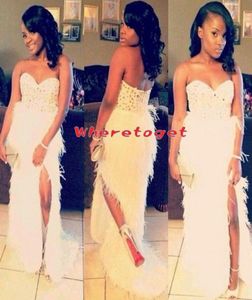 2019 NUOVI ARRIVER Long Feather Mermaid Gowns White Sweetheart Rhinestones Abiti da sera africana Black Girl Prom2533568