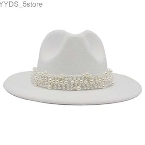 Chapéus de aba larga balde nova fashion pérola feminina sentiu chapéu elegante fedora ao ar livre uk trilby Única festa de vestido de igreja jazz yq240407