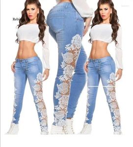 Kvinnors byxor 3xl damer spetsar blommig virkning ihåliga jeans kvinnor elegant sexig denim blyerts mager vår höst