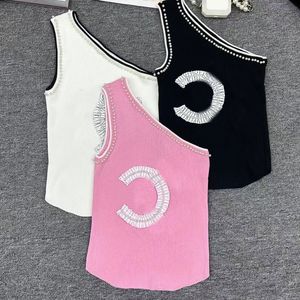 2024 Designers Women's Tops Tees Tanks Camis Chest Letter T Shirt Sätt axlar på linjen Vest Crop CC Top Dress Blus T Shirt Ladies Top Triangle Short Sleeve