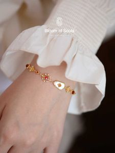 Design S925 Sterling Silver Duobao Armband för Silk Road - Natural Garnet Fritillaria French New