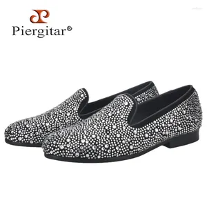 Casual Shoes Piergitar Handwork Shining White Crystals Men's Moccasin Black Suede Slip-On Flats Party and Banket Men Loafers Plus Size