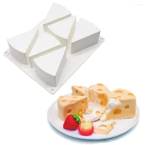 Bakningsformar 6 Hålrumstriangelostformad silikonform Målmediumostkaka mousse efterrätt Tray Cake Decoration Tools
