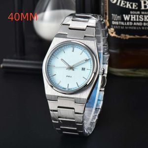 Summer Couple Quartz Calendar Ice Blue Fashion Steel Band Watch