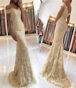 2021 New Sexy OffShoulder VNeck Evening Dresses Lace Appliques Beaded Covered Button Mermaid Formal Party Dress Prom Gowns1711882