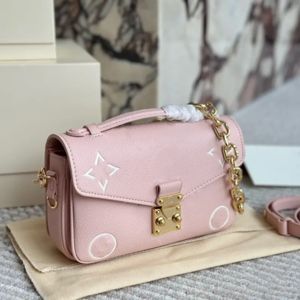 Frauen Luxusdesignerin neuer Eis-Creme-Farbfarbe Kleine Messengerbeutel Frauenhandtaschen Umhängetasche Crossbody Kette Achselhalterung Vielseitige Tasche Taschen 21 cm