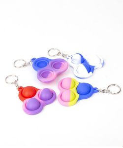 Fashion Keyring Sensory Toys Push Bubble Gradient Rainbow Triangle Silicone Toy Key Chain Pendant G224025520451