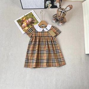 Preppy Style Girls Plaid Dresses Kids Doll Lapel Short Sleeve Pleated Dress 2024 Summer Children Cotton Gattice Clothes S1307