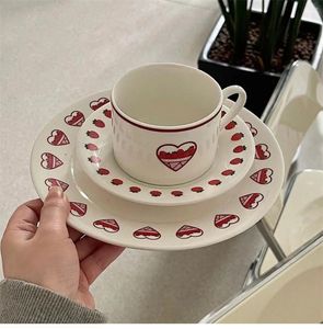 Copas pires morango |Design original Girl Heart Ceeramic Cup e Piucer Tarde Tarde Coffee de café Plato Breakfast Home