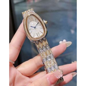 B Relógio Mulheres Moda Serpenti Luxo Seduttori Designer de relógio de pulso Light Snake Head Full Diamond Classic Double Ring Double Quartz E63b Szkz