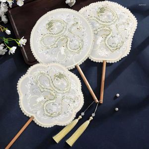 Dekorative Figuren 1pc Dragon Stickerei rundes Fan Hanfu Vielseitiger Tanzeis Seiden Langer kurzes Griff Quasten kreisförmiger chinesischer Stil Hand