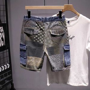 شورتات الرجال العصرية Paisley Denim Shorts for Mens Summer Summer Hip-Hop Fashion Printed خمسة أزواج من شورت الجيب متعدد الجيب J240407