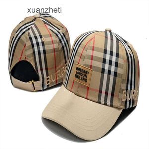 Skydd B Womens Hat Baseball Bur Cap Sports British Plaid Mens Outdoor Baseball Cap Cap Stylish Hat Summer Sun Wcy0