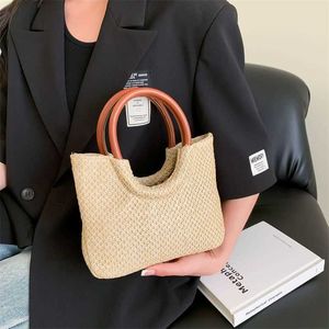 Daily Wear Beach Bags Korean Handwoven Bucket Bag Summer Large Capacity Grass Woven Shoulder Seaside