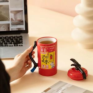 Mugs Creative Fire släckare mugg kontor keramiska män och kvinnor dricker presenterade söt oregelbunden hydrant gåva