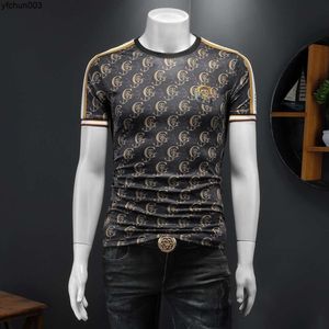 Sommer Neue Herren hochwertige mercerisierte Baumwoll-Hals-Pullover mit kurzem Ärmelboden T-Shirt Trendy Gagl gedruckt