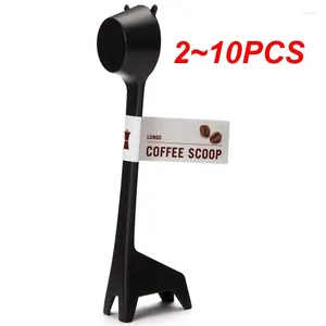 コーヒースクープ2-10pcs漫画ジラフシェイプスプーンかわいいデザインブラックパウダー量的長いハンドルプラスチックスプーン