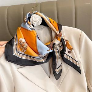 Halsduk Silk Square Scarf for Women Satin Shawls Neckerchief Casual Bandana Hair Hjiab 70 70cm mode 2024