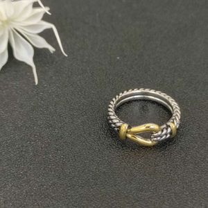 Luxury Davids Yurmas Ring Designer High End Button Thread Buckle Ring Size US 6-7-8-9 Fyra storlekar