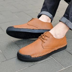 Buty swobodne na zewnątrz Spring Spring Miękkie skórzane buty z Oxford Lace Up Comfort Ochłodziejki napędzające mokasyny