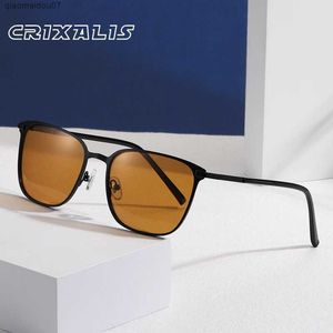 サングラスCrixalis Ultra Light Mens Anti Glare Driving Sunglasses for Womens Retro Metal Square Trend Sunshadesl2404のためのサングラス