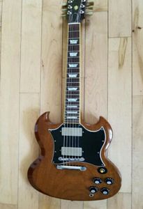 Anpassad glans Natural Walnut Brown SG Electric Guitar Gold Hardware Little Pin Tone Pro Bridge Rosewood Fingerboard Pearl Tapez1004472