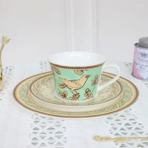 Koppar tefat brittisk stil idyllisk porslin kaffplattor kreativ eftermiddag te svart kopp gyllene fågelhushåll