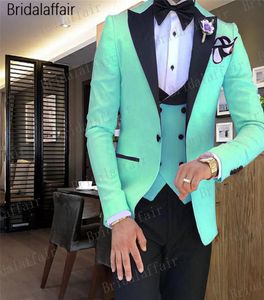 Gwenhwyfar Customed Mint Mint Green Peaked Lapel Men039s набор костюмов Формальный свадебный выпускной