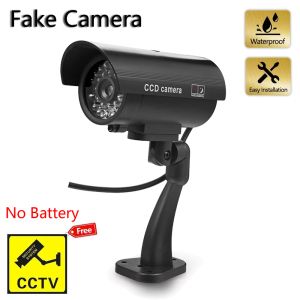 Material gefälschter Dummy Smart Camera Bullet wasserdicht im Freien im Innenbereich im Freien CCTV -Überwachungskamera mit blinkend roten LED kostenlosen Versand